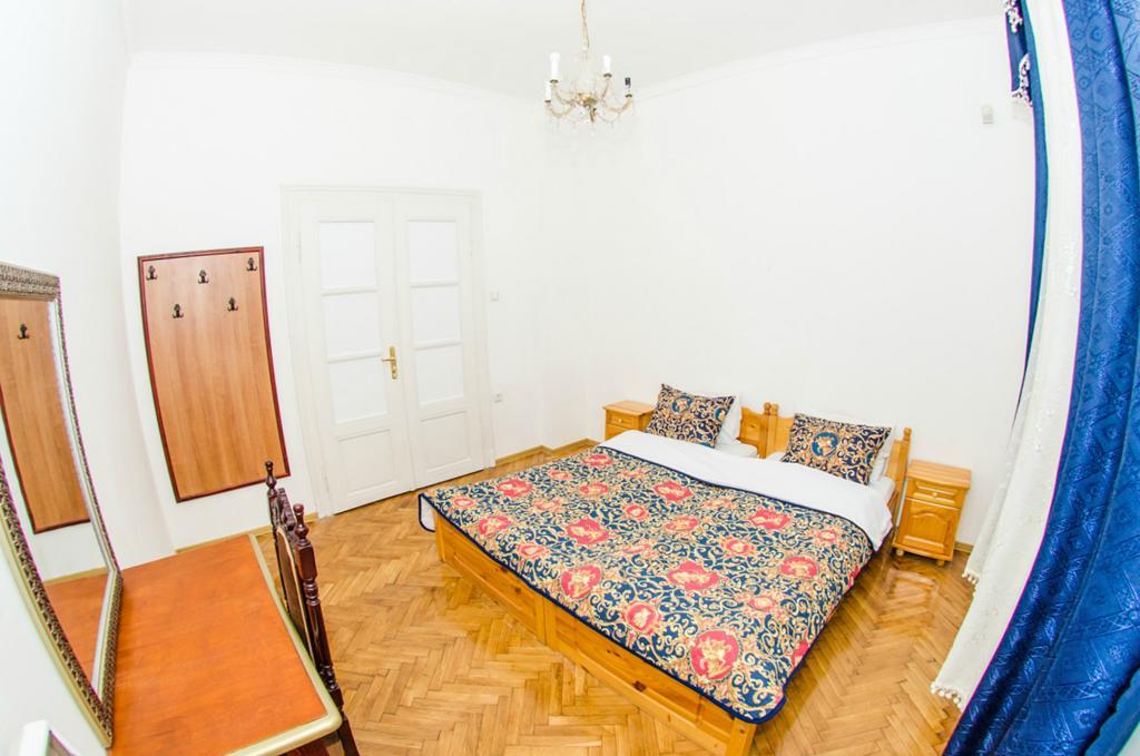Central Guesthouse Five Corners صوفيا الغرفة الصورة
