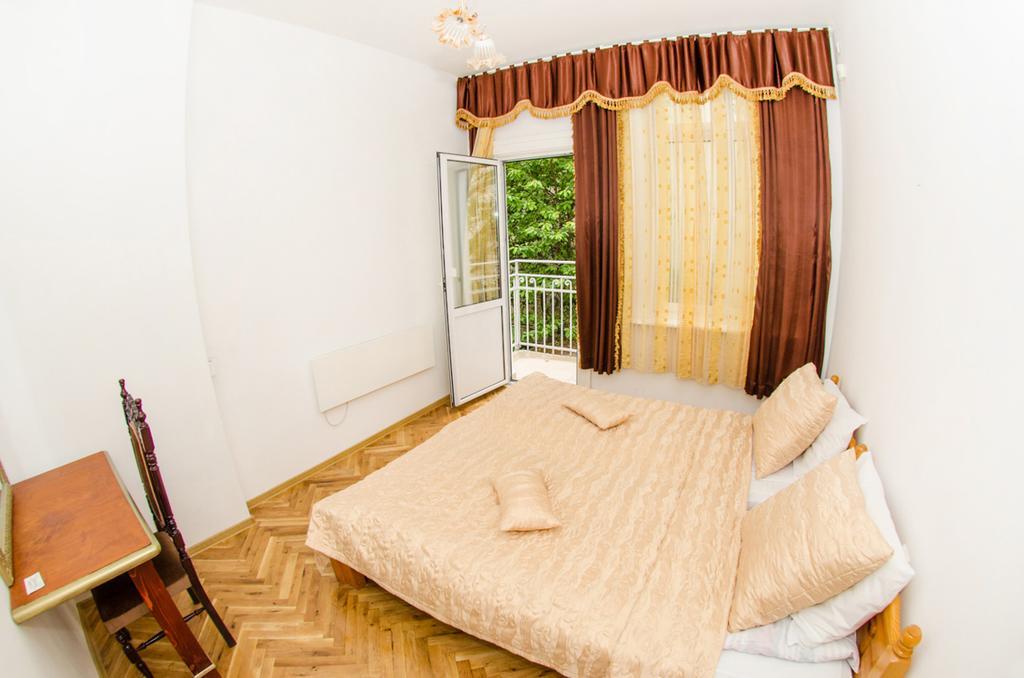 Central Guesthouse Five Corners صوفيا المظهر الخارجي الصورة