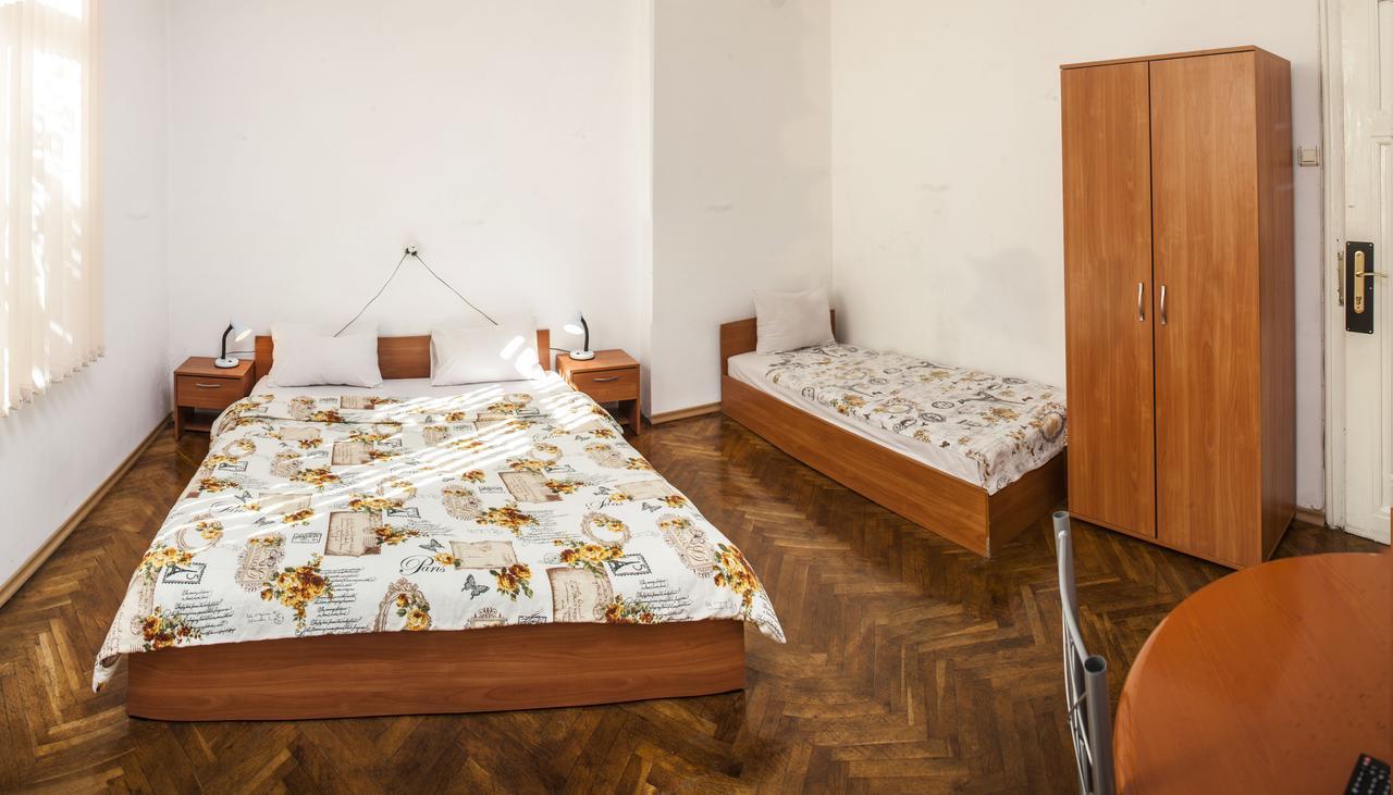 Central Guesthouse Five Corners صوفيا المظهر الخارجي الصورة